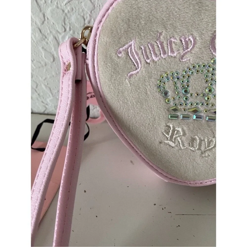 NWT Juicy Couture Kingdom Heart Zip Wristlet Pink Velour Rhinestone Crown Wallet